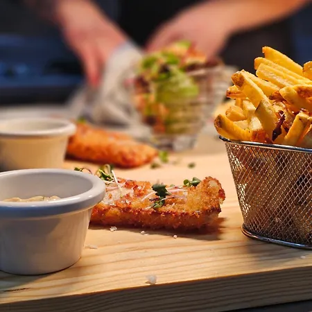 호텔 로지 - 레스토랑 3*