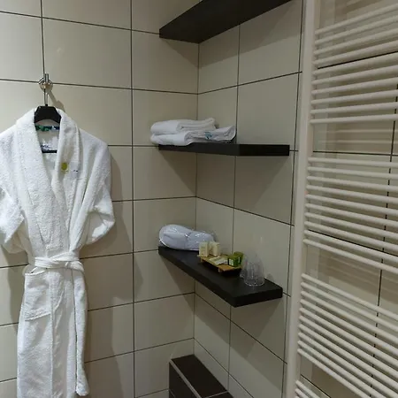 Hotel Logis - Restaurant Dudelange