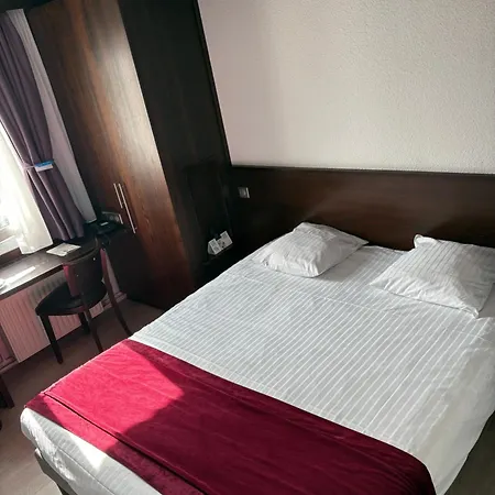 Hotel Logis - Restaurant