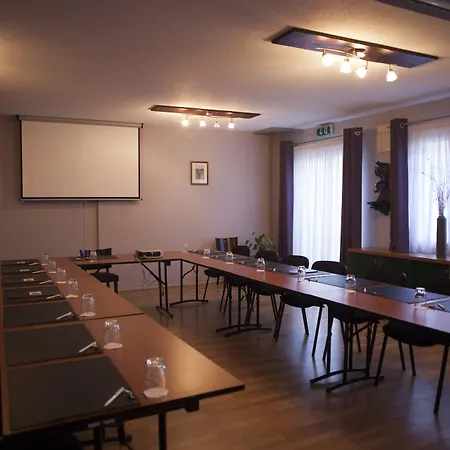 Hotell Logis - Restaurant 3*