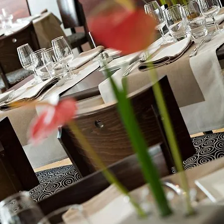 Hotel Logis - Restaurant