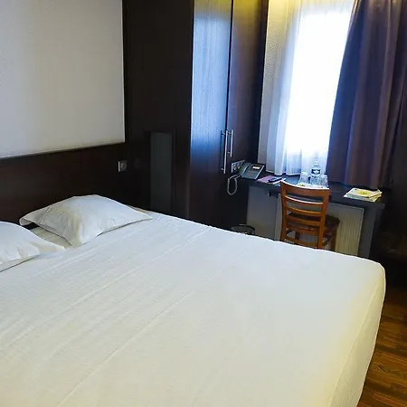 Hotel Logis - Restaurant 3*