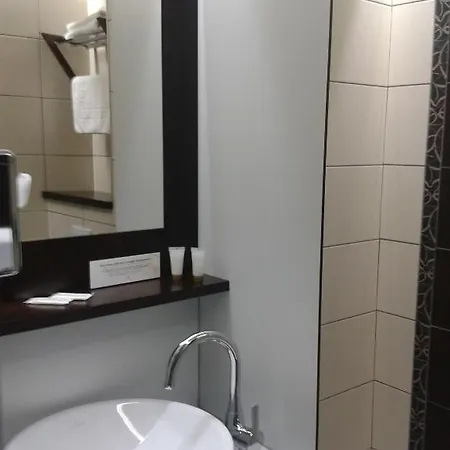 Logis - Restaurant 3*