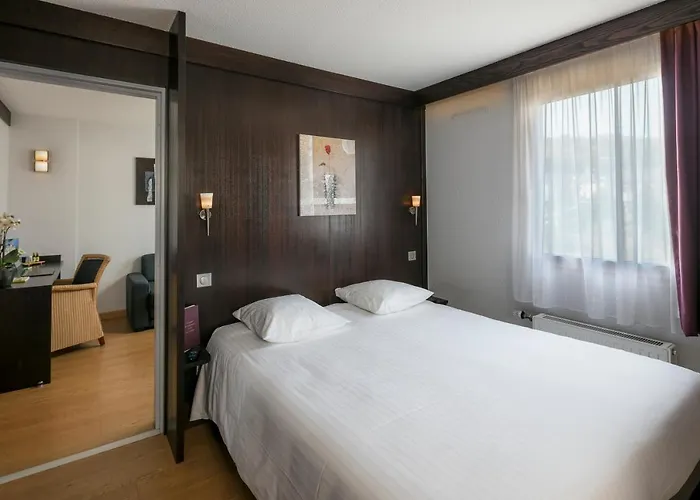 Hotel Logis - Restaurant Dudelange