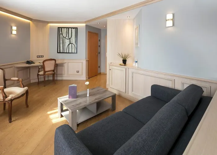 Logis - Restaurant Hotel 3*