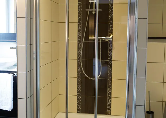 Logis - Restaurant Hotel