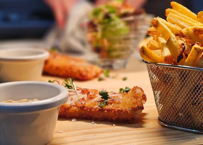 Hotel Logis - Restaurant 3*