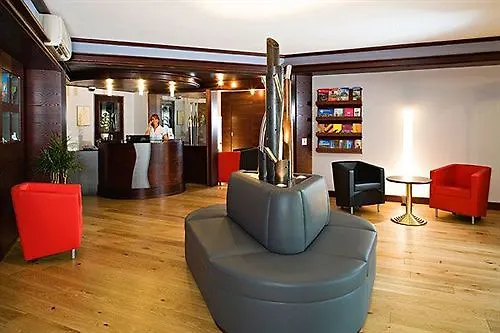 Logis - Restaurant 3*