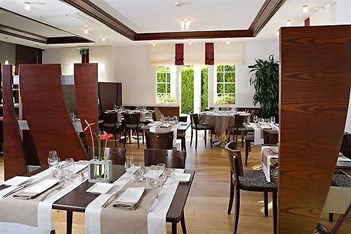 Logis - Restaurant Hotel