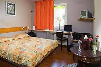 Logis - Restaurant Hotel